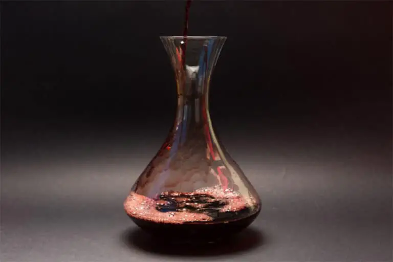 Wine Decanter vs Aerator What's the Difference? Bar and Drink