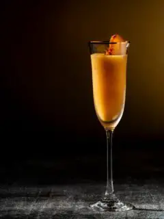 Frozen Champagne Cocktail: Your Ultimate Guide cover