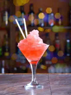 Frozen Cocktail Recipes: Simple and Delicious Creations cover