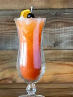 Frozen Hurricane Cocktail: A Refreshing Guide to Blending Perfection cover