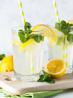 Frozen Lemonade Cocktail: Ultimate Summer Refreshment Guide cover